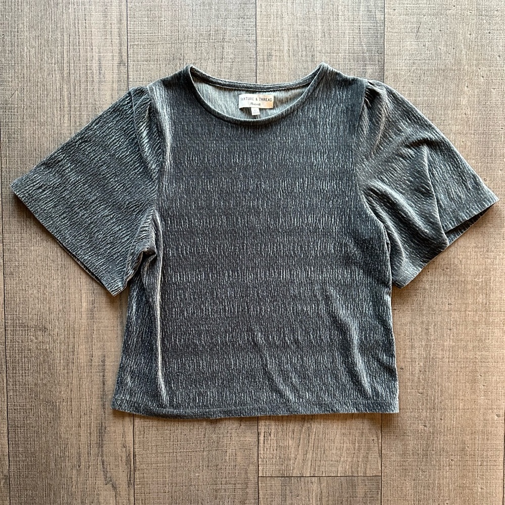 Madewell texture and thread green crinkle velvet top size XS